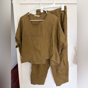 Elizabeth Suzann Linen Top and Bottom Set